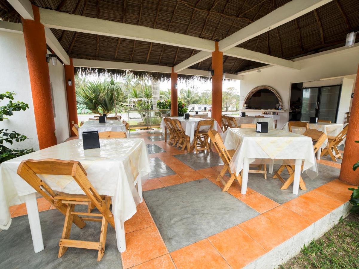 Hotel Y Restaurant Casa Del Mar Costa Esmeralda Buitenkant foto